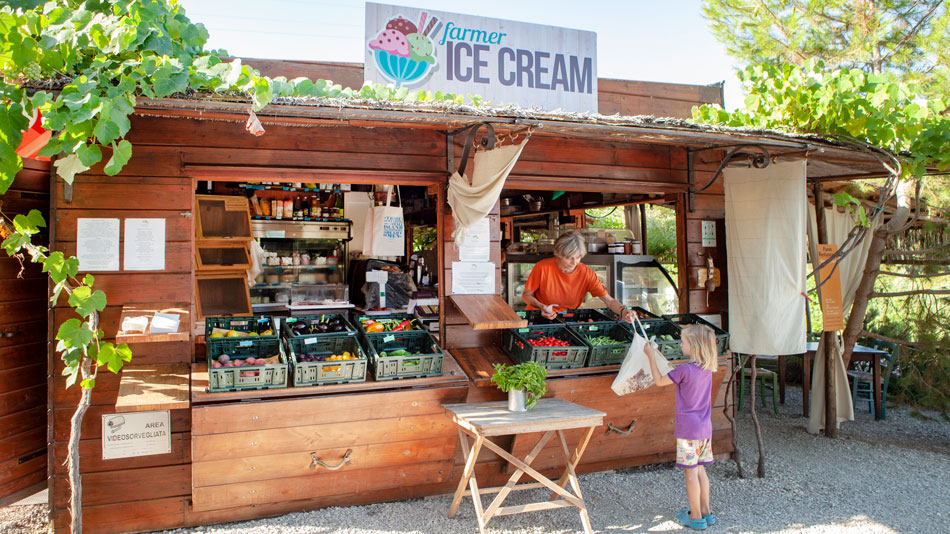 Restaurant and Market. Camping Orti di Mare, Lacona - Elba Island, Italy